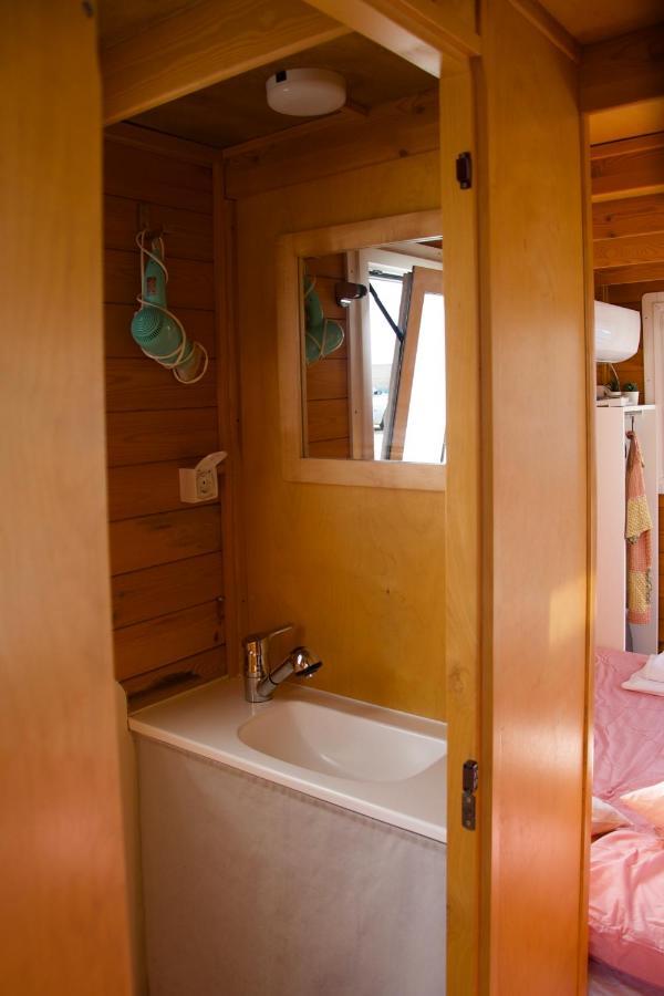 House Boat V Al Poetto 2 Pax Piu' 1 Apartamento
