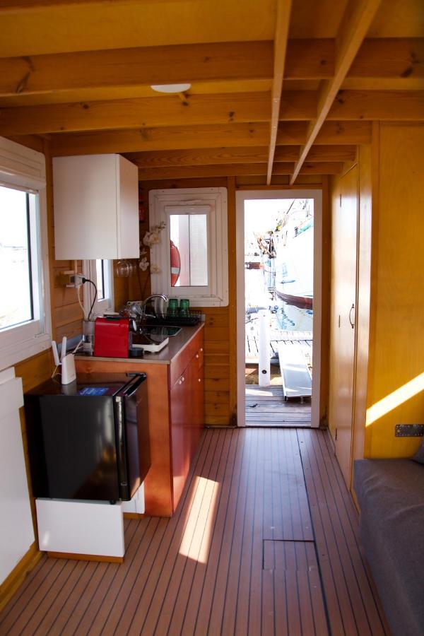 House Boat V Al Poetto 2 Pax Piu' 1 Apartamento